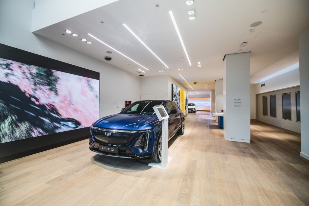 Cadillac%20is%20expanding%20the%20ecosystem%20in%20Germany